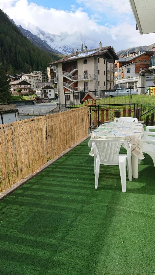 B&B Maison Odille Valtournenche Bagian luar foto
