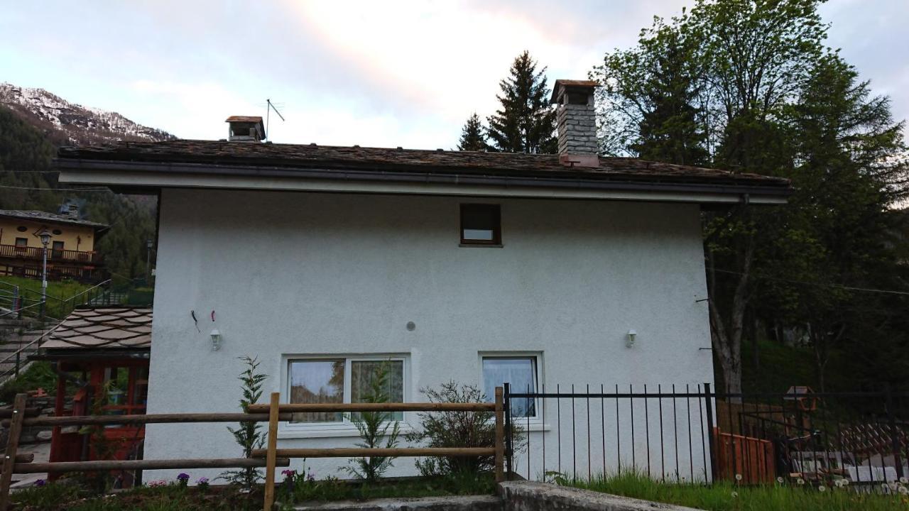 B&B Maison Odille Valtournenche Bagian luar foto